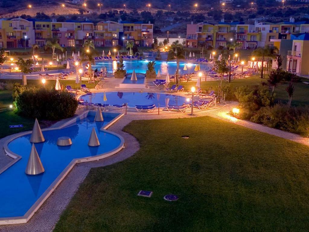 Marina De Albufeira Orada Resort - 2-Bed Apartment With Huge Pool Exteriér fotografie